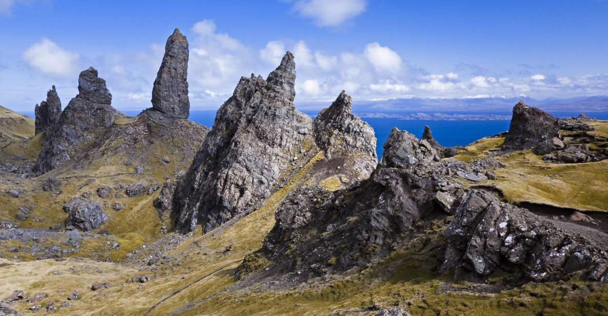 From Glasgow: 3-Day Isle of Skye, Highlands & Loch Ness Tour - Kilt Rock, Lealt Falls, and Quiraing: making the most of photo stops