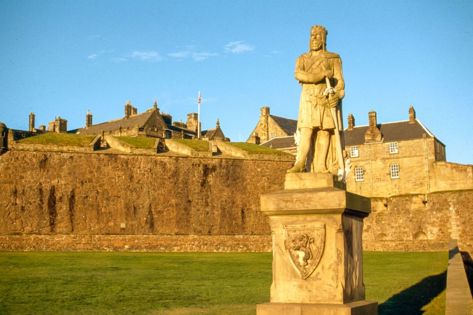 From Glasgow: Loch Lomond, Trossachs & Stirling Castle Tour - Balloch and Loch Lomond Shores: Quick Breathers With Real Viewpoints