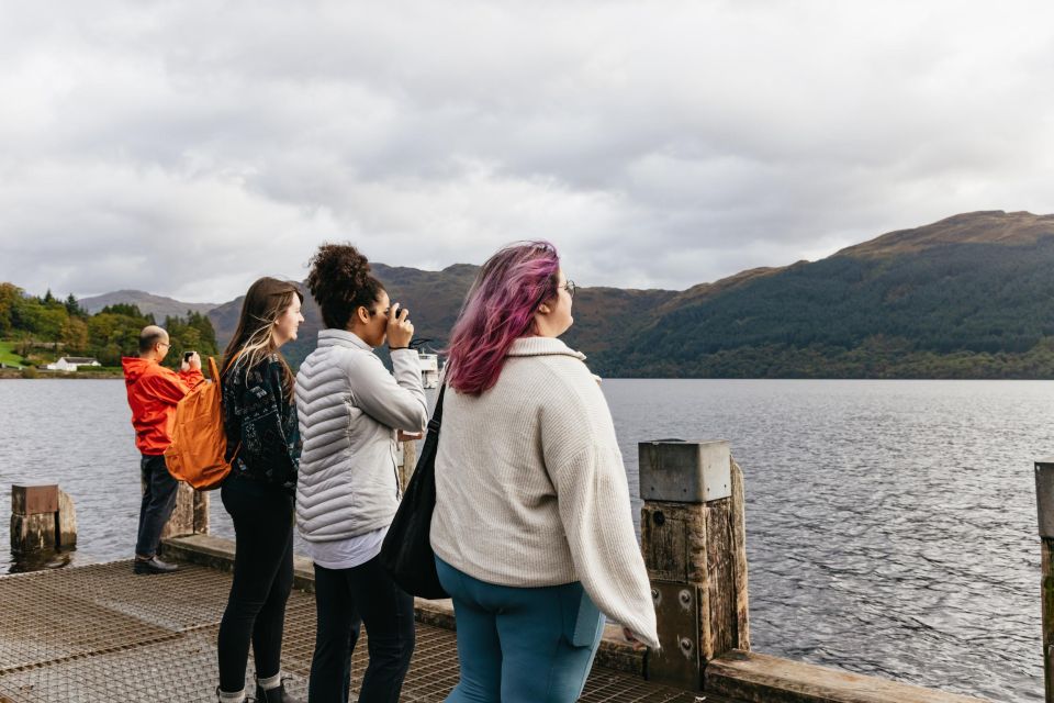 From Glasgow: Oban, Glencoe, Highland Lochs & Castles Tour - Inveraray: Georgian streets, Loch Fyne views, and castle odds