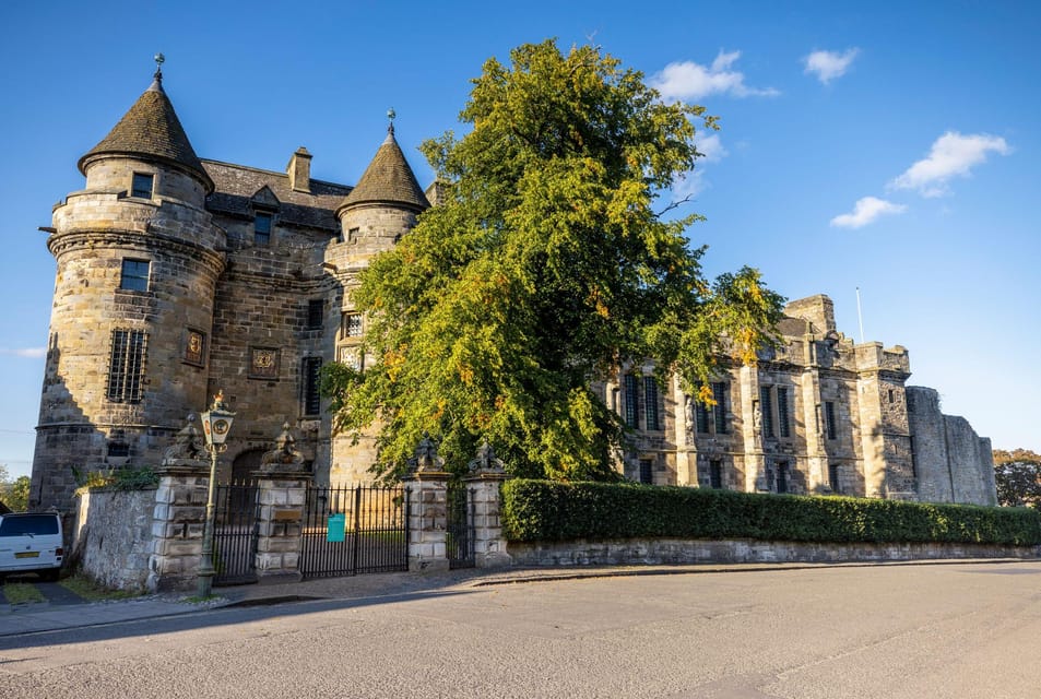 From Glasgow: The Kelpies, St Andrews and Fife Adventure - Who should book this tour from Glasgow