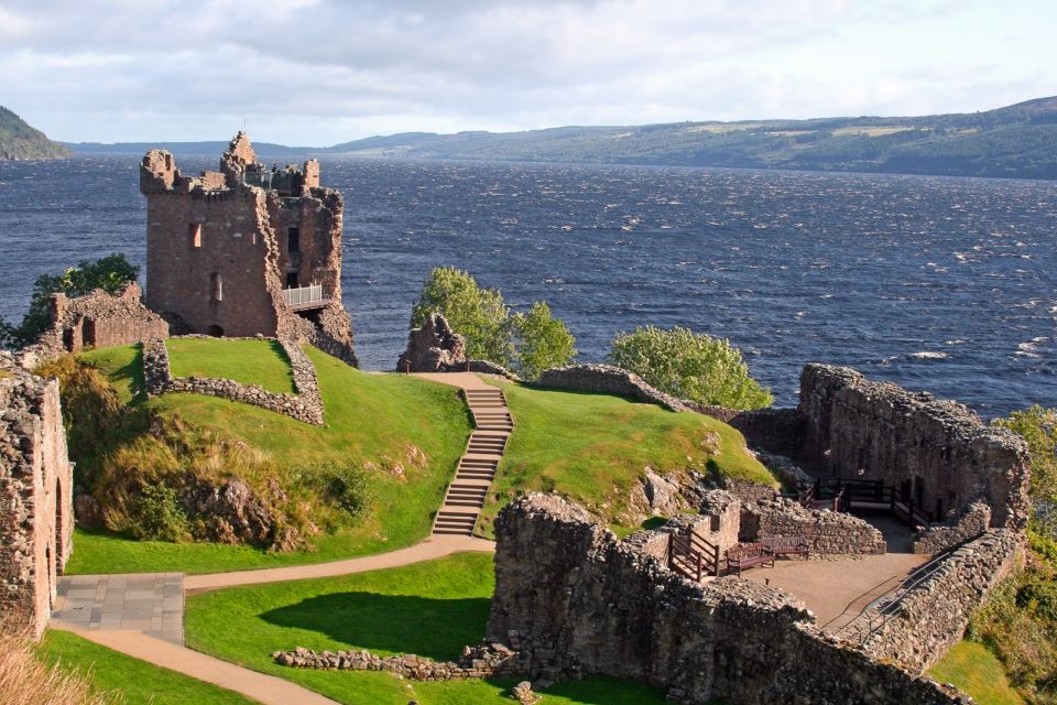 From Inverness: Loch Ness Cruise and Urquhart Castle - Loch Ness Centre (only in winter months): myths plus science in Drumnadrochit