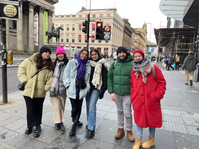 Glasgow: Historical Walking Tour: Guided by a local actor - Key reasons this tour works so well