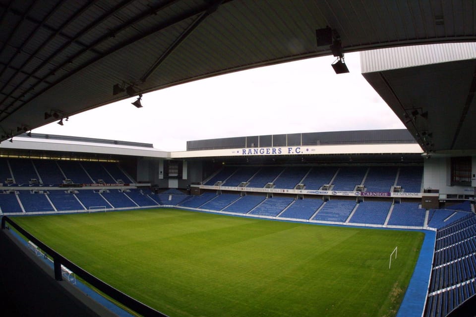 Glasgow: Ibrox Stadium Tour - Running down the tunnel and sitting in the dugout