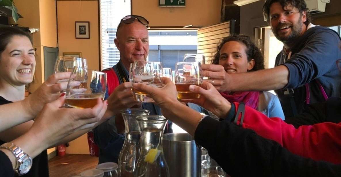 Glasgow: Pubs & History Guided Walking Tour with Beer - Price and what you get for $62 in real life