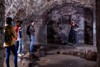 Haunted Vaults and Graveyard Walking Tour in Edinburgh - The walking route and how the timing really feels
