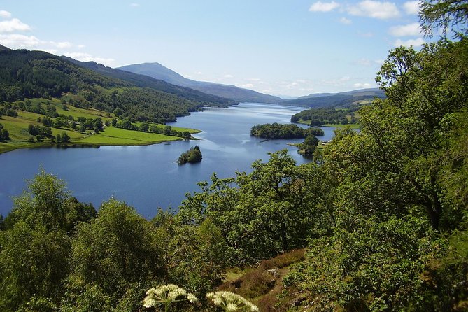 Highland Lochs, Glens & Whisky Day Tour Including Admission - Rolling Out of Edinburgh: The Bridge Ride That Sets the Mood
