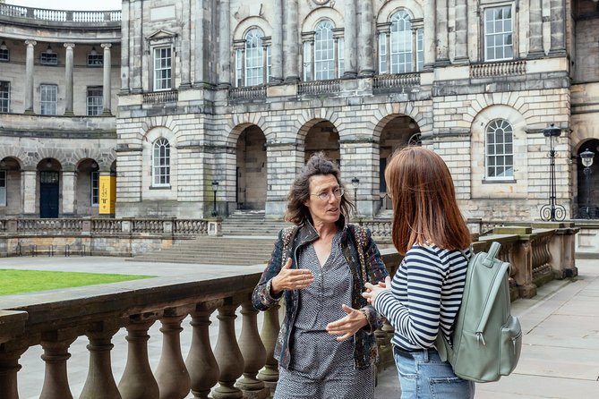 Highlights & Hidden Gems With Locals: Best of Edinburgh Private Tour - Where you start on High Street, and what that means for your day