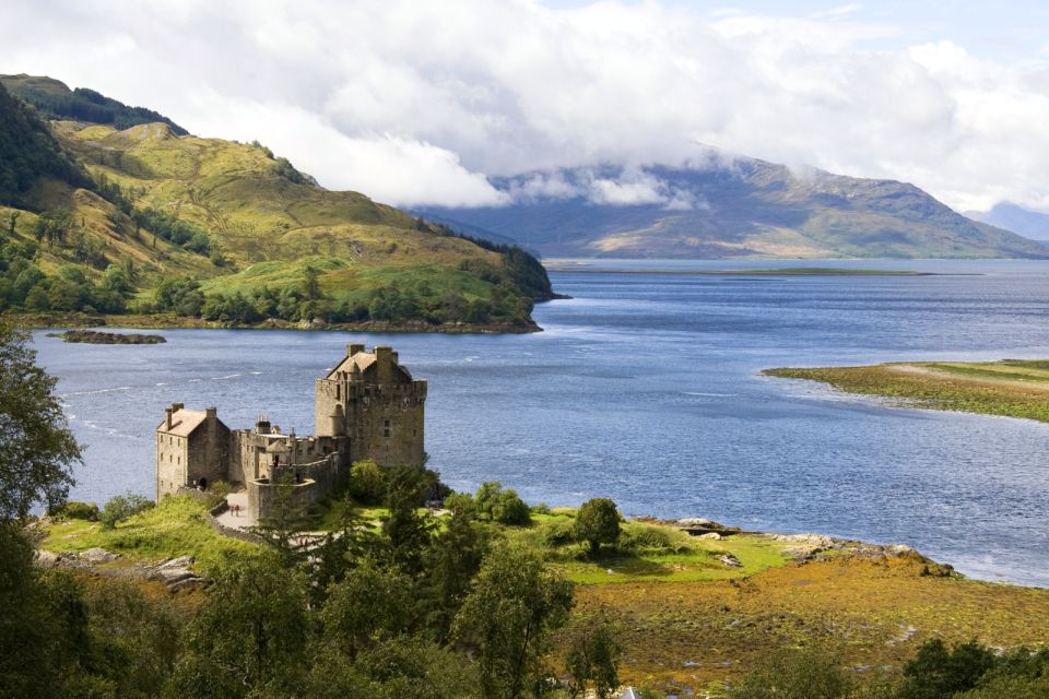 Inverness: Isle of Skye and Eilean Donan Castle Day Trip - Glen Coe-Style Dramatic Roads and the Final Skye Stretch