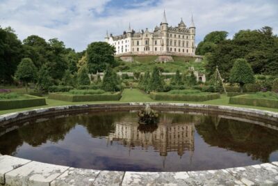 Inverness: John O'Groats and the Far North Day Tour - Dunrobin Castle: French-chateau vibes in Clan Sutherland country