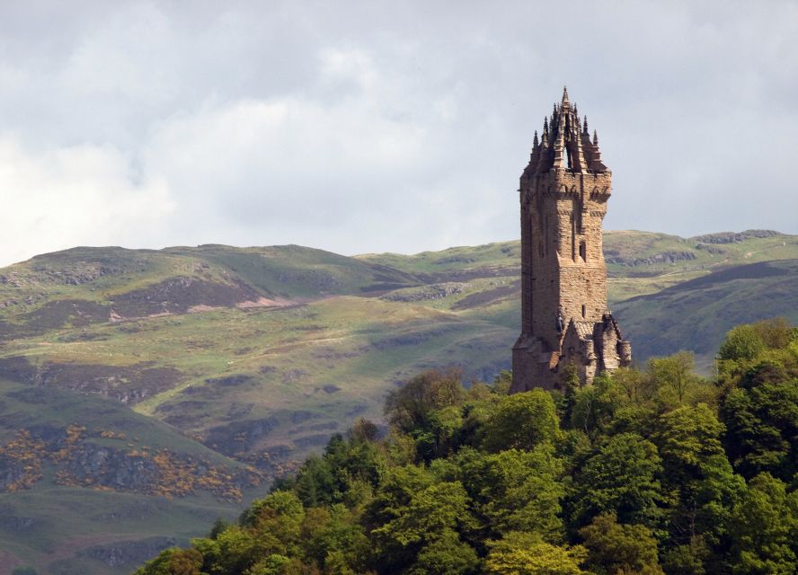 Loch Lomond, Stirling Castle, & Kelpies Tour from Edinburgh - Kelpies First: How the Giant Horses Set the Tone