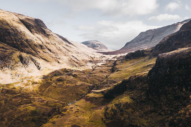 Loch Ness, Glen Coe & The Highlands Day Tour from Edinburgh - Glencoe in a tight 15 minutes: tragedy story plus big views