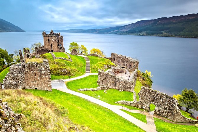 Loch Ness, Glencoe & the Highlands Guided Day Tour from Edinburgh - Loch Ness free time: Clansman Hotel hour, optional whisky, and Old Coffin Road