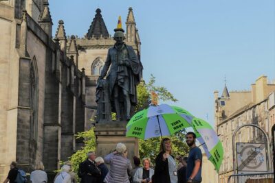 Old Town Walking Tour History and Tales in Edinburgh - George Heriot School and Edinburgh Castle Views From the Outside