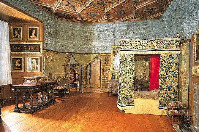 Palace of Holyroodhouse Admission Ticket - The palace as a living venue: official rooms and ceremonial energy