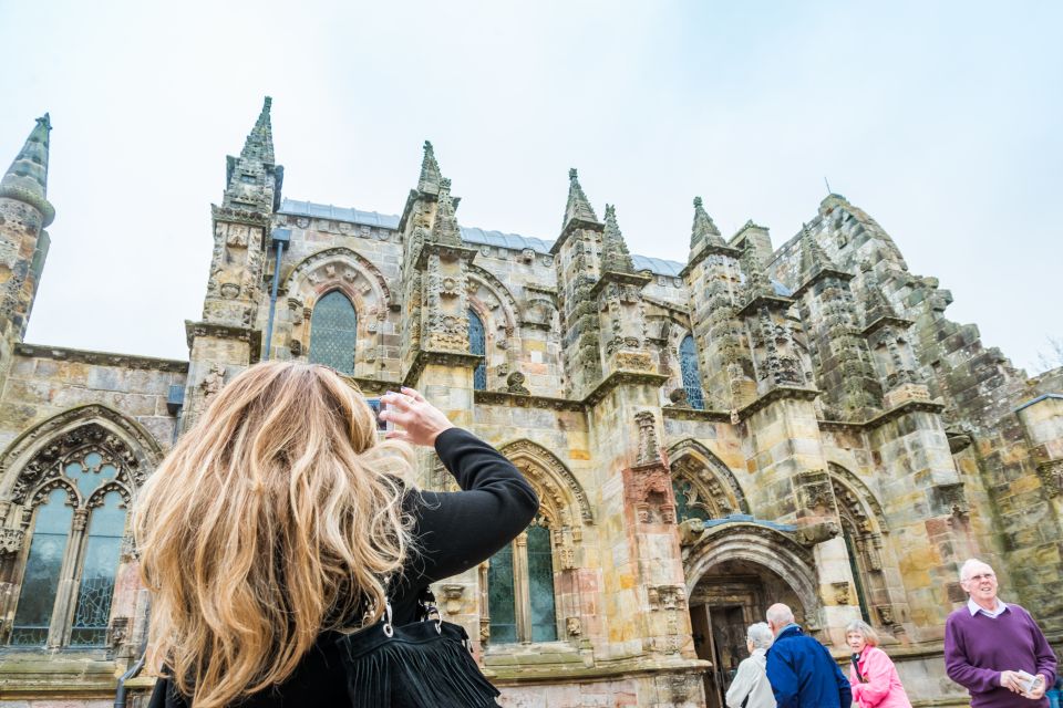 Rosslyn Chapel and Hadrian's Wall Small Group Day Tour - Jedburgh Abbey Stop: A Final Dose of Stone and Stroll Time