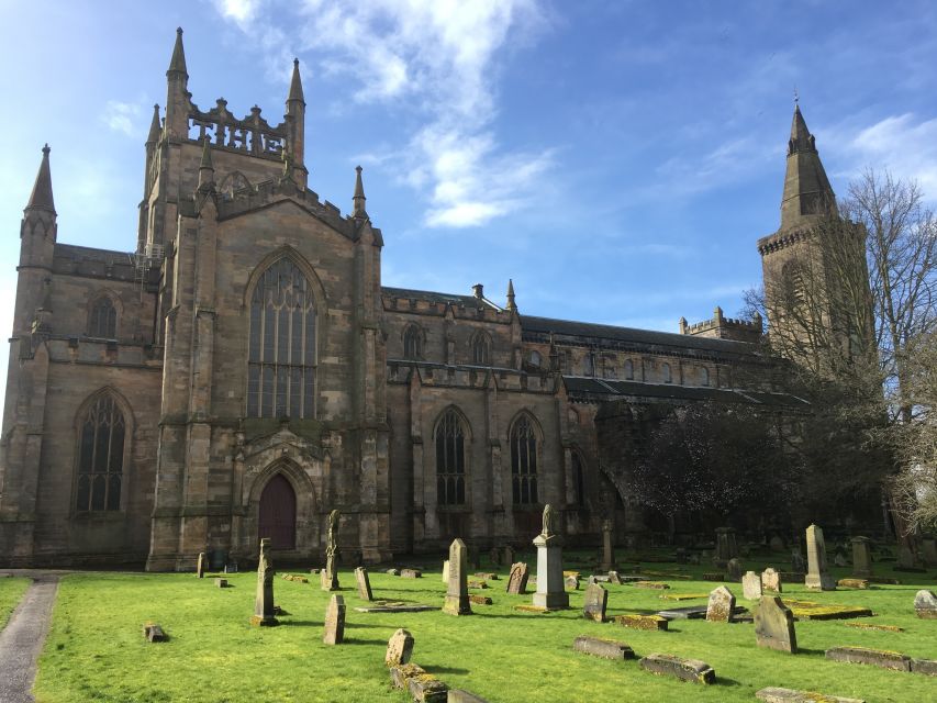 Rosslyn Chapel, Stirling Castle & Dunfermline Abbey Tour - How the Edinburgh coach day actually feels (meeting point to finish)