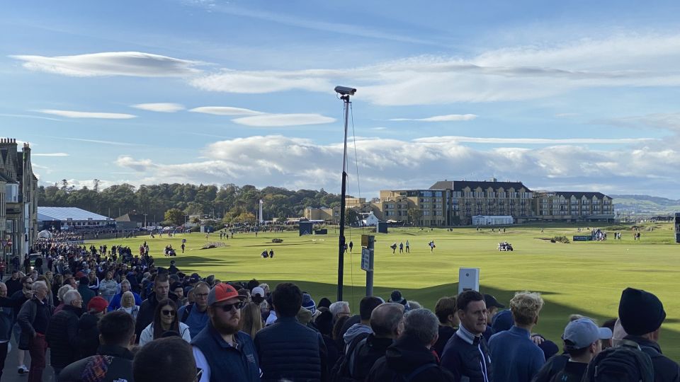 St Andrews: Golf Origins and Old Course History Tour - Old Course Jigger Inn finish: refreshments with a view, if you want them