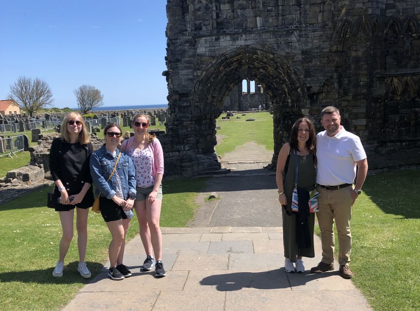 St Andrews: Private Guided Walking Tour for Future Students - University of St Andrews: seeing the campus from a student’s angle