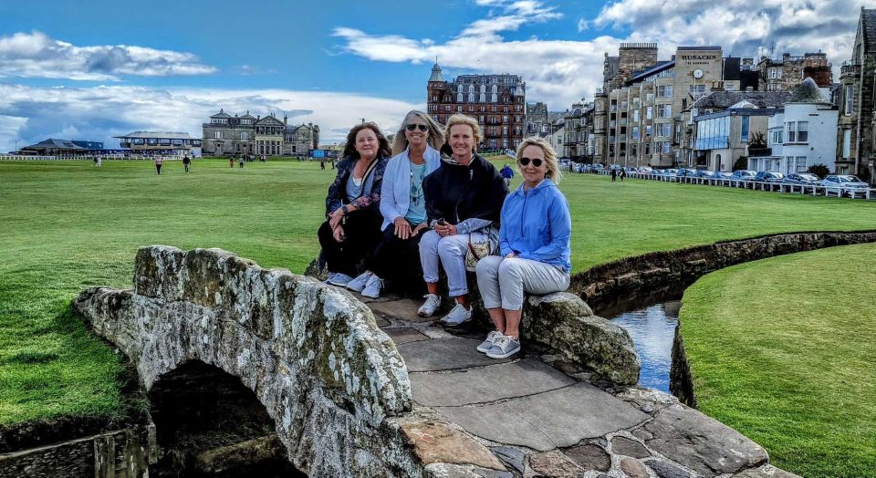 St Andrews: Town, Golf, and Old Course History Tour - Getting started outside T-Squared Social on North Street
