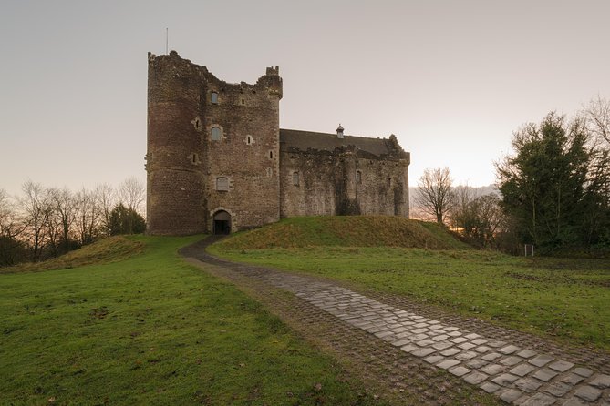 The Outlander 1 Day Experience - Falkland: Where Claire and Frank’s Honeymoon Becomes Inverness