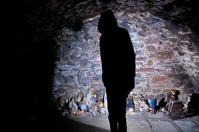 The World Famous Underground Ghost Tour - The Underground Vaults: Below Street Level, 400-Year Chills